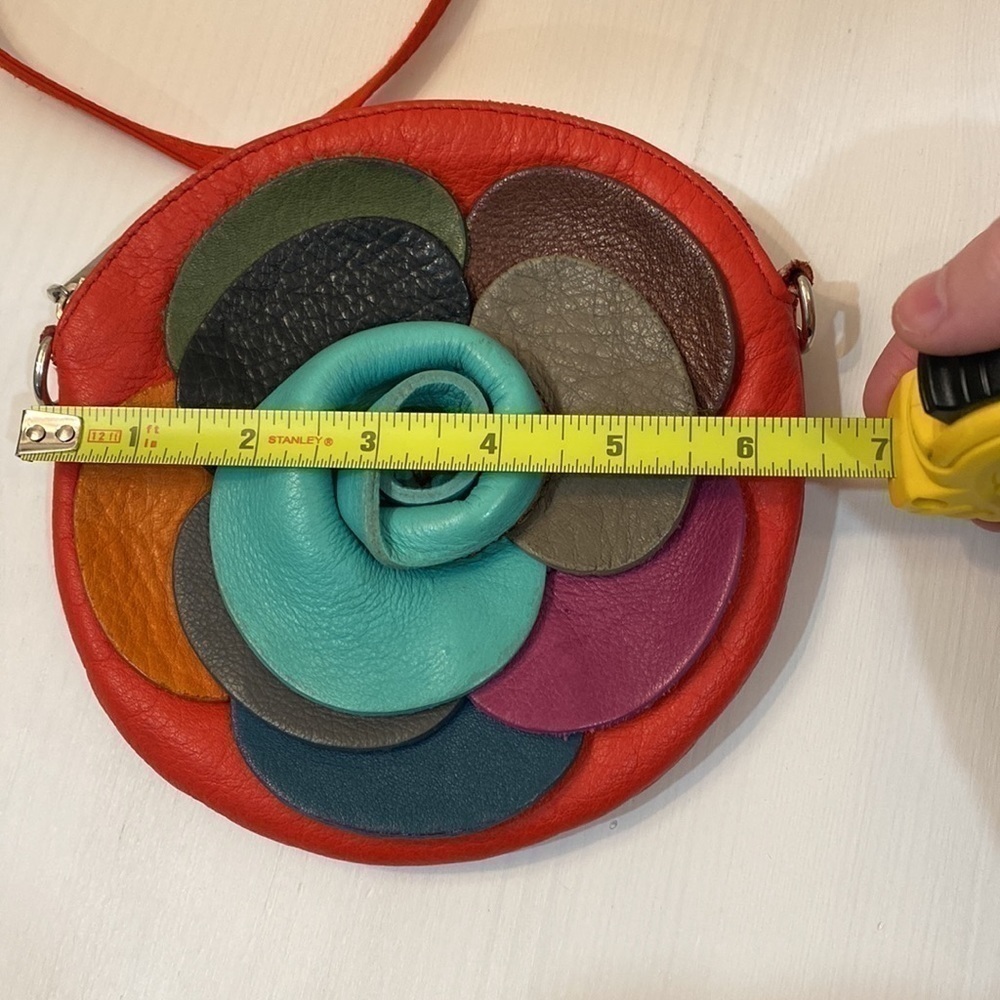 Vintage Genuine Italian Leather Rosette Purse - Picture 8 of 14